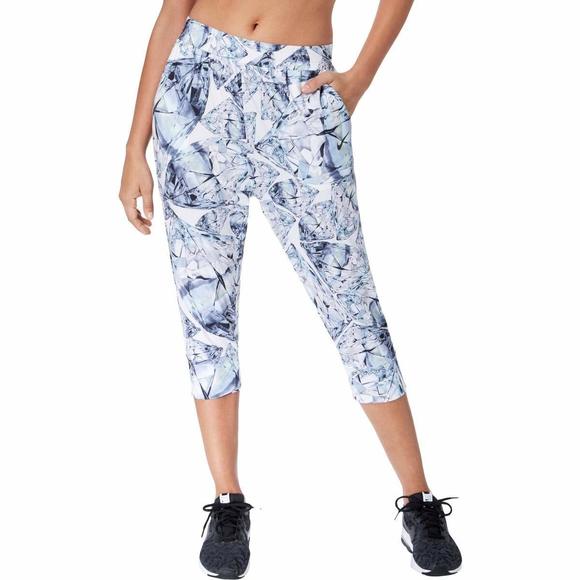 Nike Pants - Nike Womens Dry Printed Cropped Training Pants Size:Small Color:Black/White